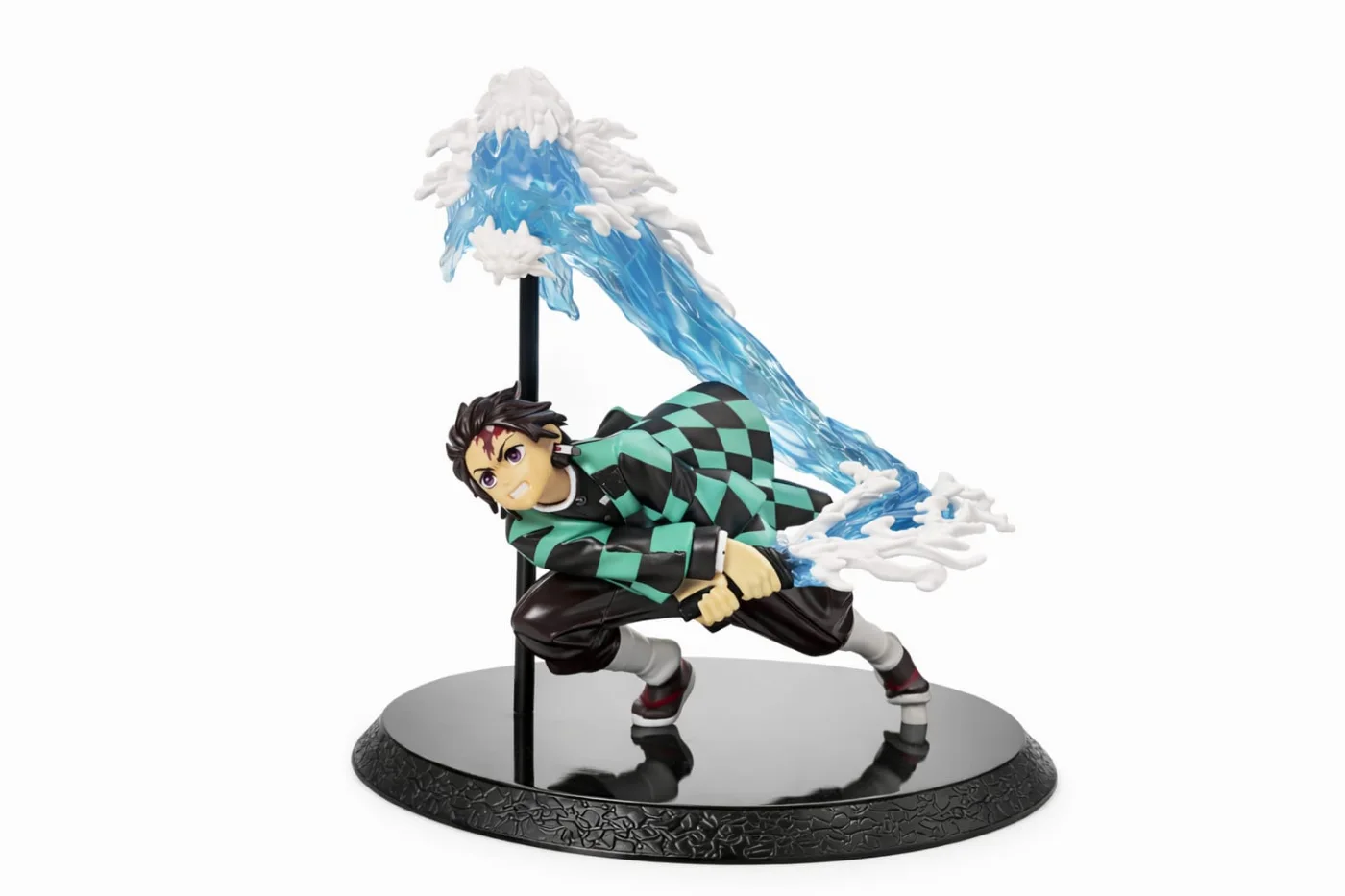 Tanjiro Water Breathing Figure — Demon Slayer